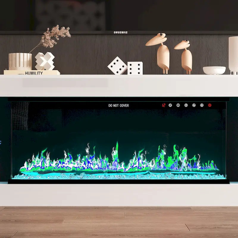 Meuble TV avec cheminée électrique élégante : Fonctionnement télécommandé et chauffage réglable pour plus de confort