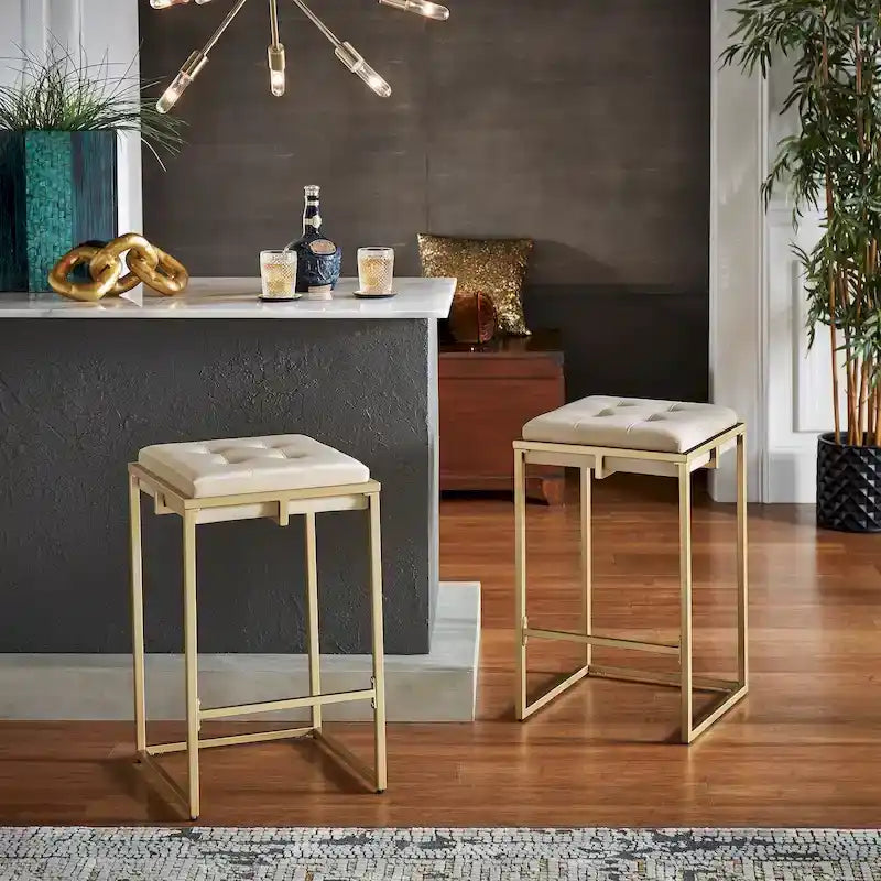 Tabouret de bar en velours doré avec dossier capitonné