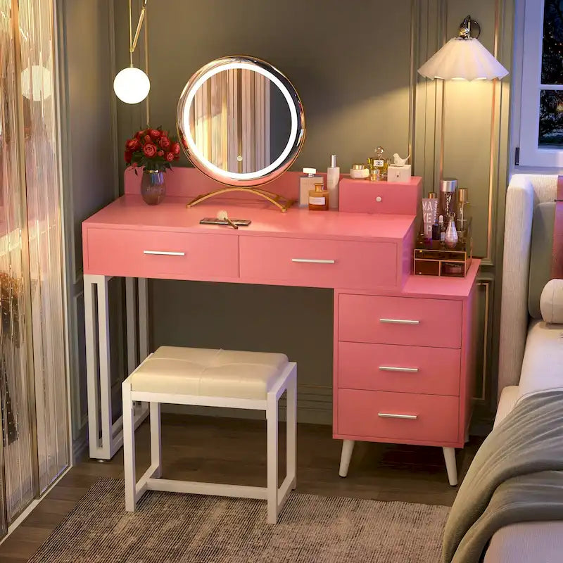 Une coiffeuse moderne avec un tabouret et un miroir LED