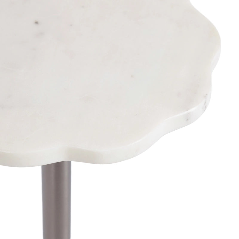 Table d'appoint festonnée en marbre et métal